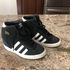 Women Adidas wedges, size 37.5